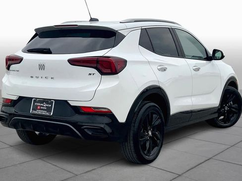 Used 2024 Buick Encore GX Sport Touring FWD image 13
