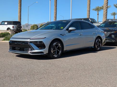 Certified 2024 Hyundai Sonata SEL w/ Convenience Package image 7