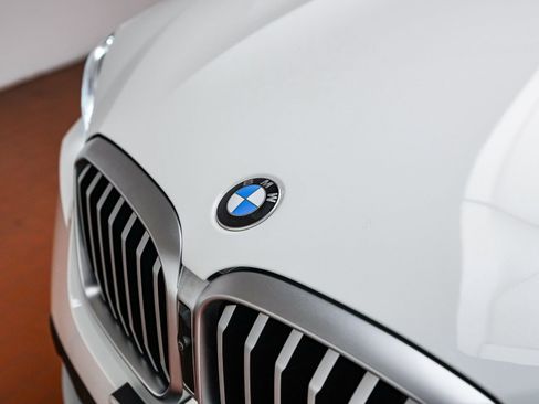 Certified 2024 BMW X3 sDrive30i w/ Convenience Package image 9