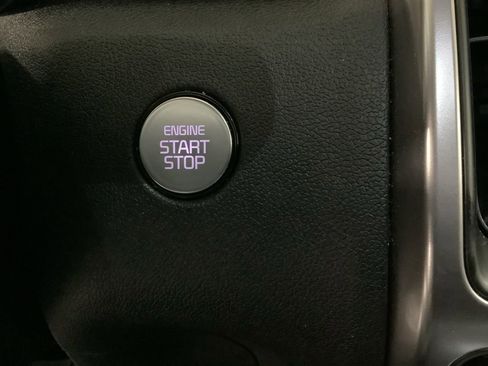 Certified 2023 Kia Sorento S w/ Panoramic Sunroof Package image 20