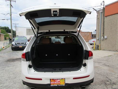 Used 2015 Lincoln MKX AWD w/ Equipment Group 102A image 19
