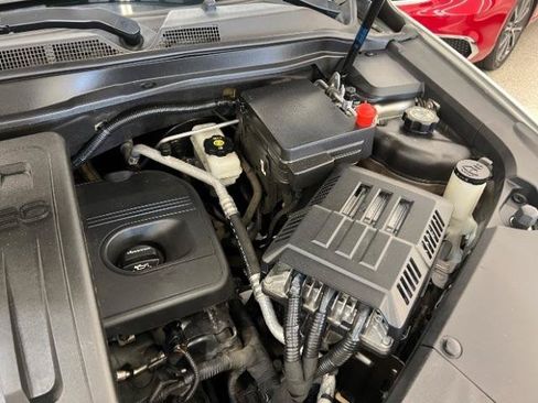 Used 2017 Chevrolet Equinox LT w/ Convenience Package FWD image 37