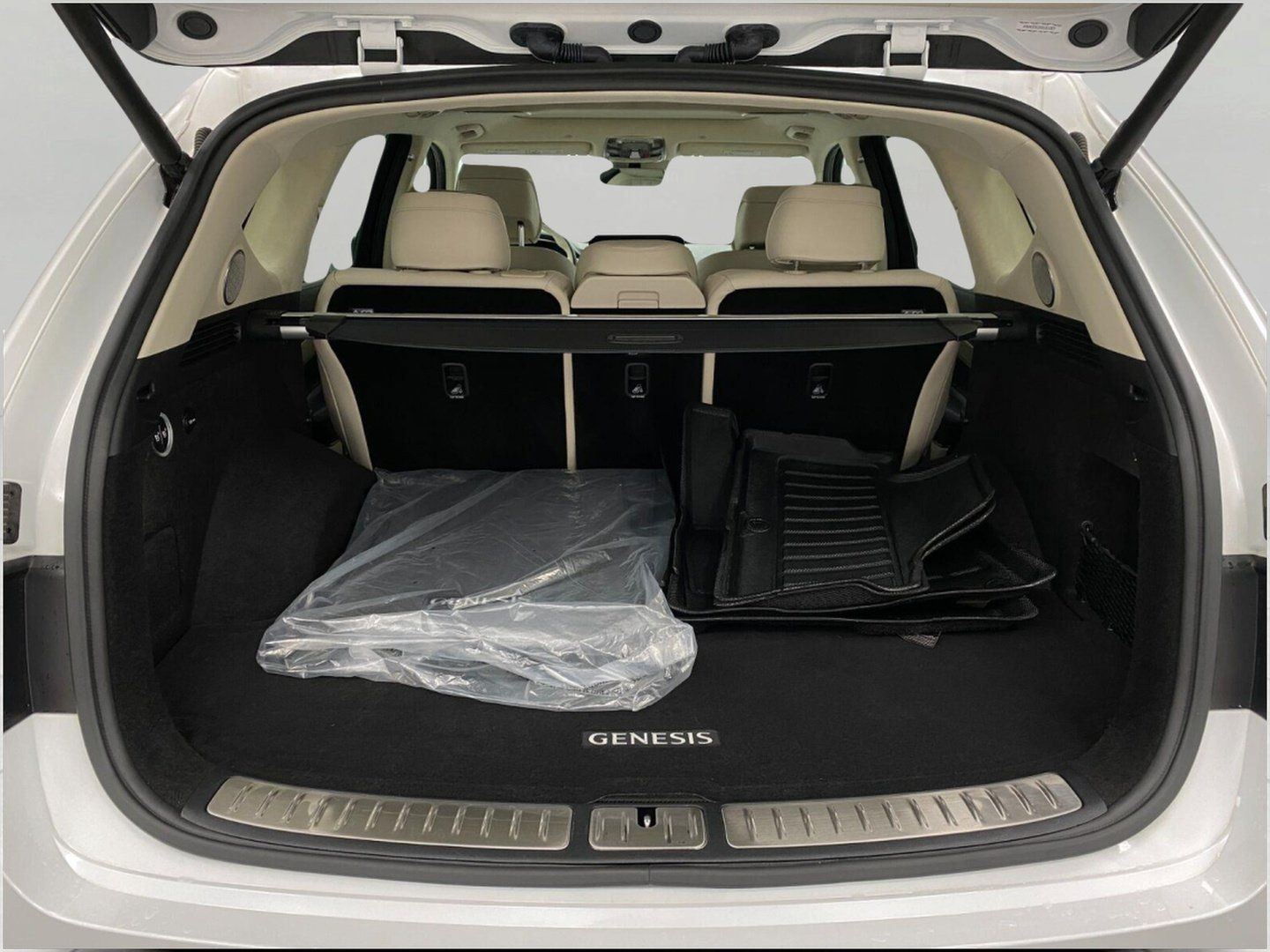 Used 2024 Genesis GV80 3.5T w/ Prestige Package AWD/4WD image 5