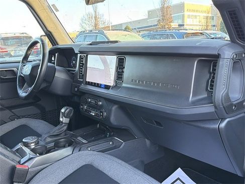 Used 2025 Ford Bronco Big Bend image 17
