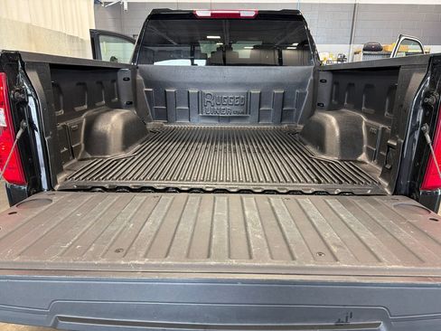 Used 2026 Chevrolet Silverado 1500 LT AWD/4WD image 19