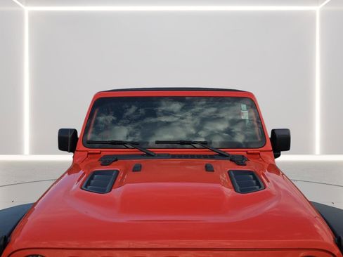 Used 2023 Jeep Wrangler Unlimited Rubicon w/ LED Lighting Group AWD/4WD image 58