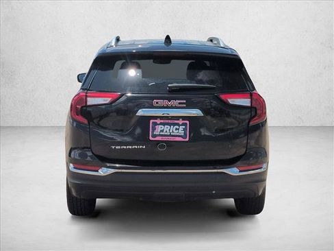 Used 2024 GMC Terrain SLT FWD image 7