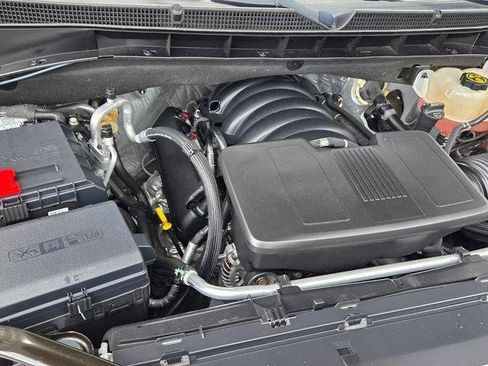 Certified 2023 GMC Yukon XL Denali Ultimate w/ LPO, Floor Liner Package AWD/4WD image 22