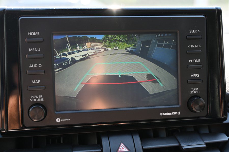 Used 2020 Toyota RAV4 XLE w/ All Weather Liner Package AWD/4WD image 21