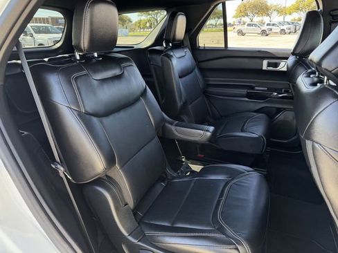 Used 2023 Ford Explorer ST w/ Equipment Group 401A image 34