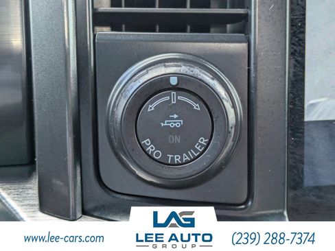 Used 2022 Ford F150 Lariat w/ Equipment Group 502A High AWD/4WD image 26