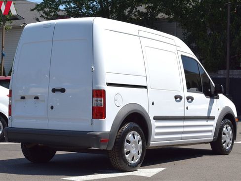 Used 2011 Ford Transit Connect XL image 5