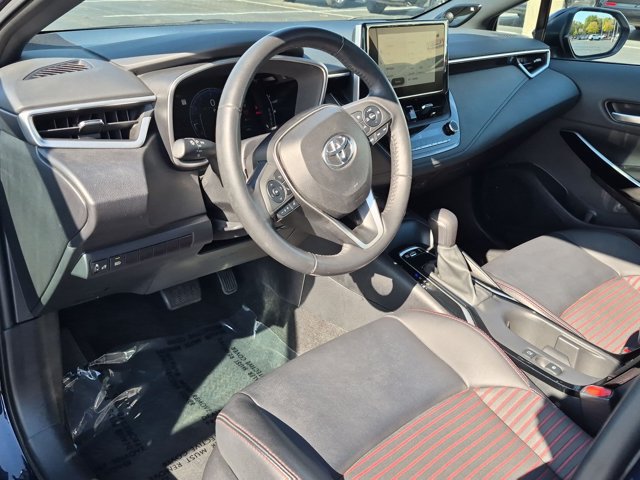 Used 2024 Toyota Corolla XSE FWD image 4