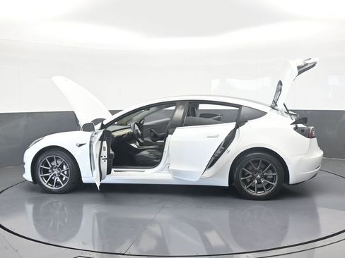 Used 2019 Tesla Model 3 image 71