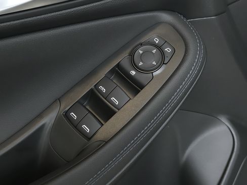 New 2026 Buick Encore GX Sport Touring w/ Comfort Package FWD image 21