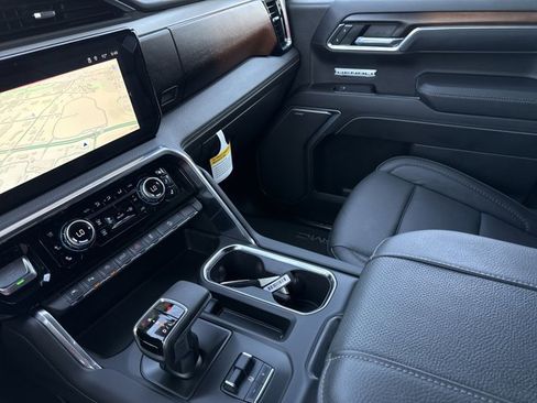 New 2025 GMC Sierra 1500 Denali w/ Technology Package image 25