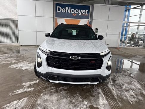 New 2026 Chevrolet Equinox RS w/ Convenience Package III image 2