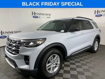 Used 2025 Ford Explorer Active w/ Active Comfort Package