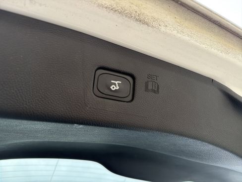 Used 2024 Ford Edge Titanium w/ Titanium Elite Package image 27