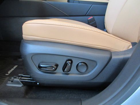 New 2026 Lexus RX 350 AWD image 28