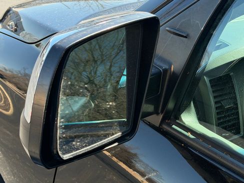 Used 2017 Toyota Sequoia Limited w/ Safety & Convenience Package image 11