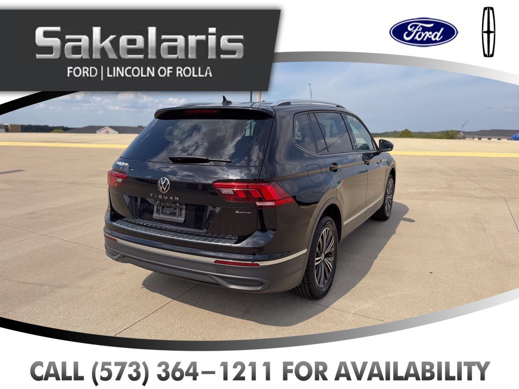 Used 2024 Volkswagen Tiguan Wolfsburg Edition AWD/4WD image 5