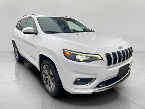 Used 2019 Jeep Cherokee Overland image 1