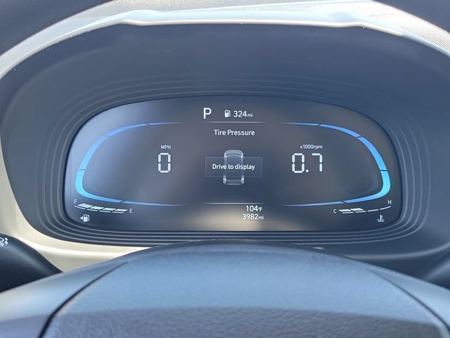 Certified 2026 Hyundai Venue SE FWD image 9
