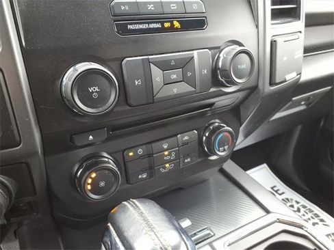 Certified 2018 Ford F150 XLT w/ Equipment Group 301A Mid image 20