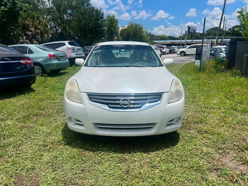Used 2013 Nissan Altima 2.5 S FWD image 2