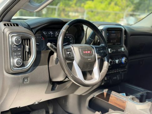 Used 2019 GMC Sierra 1500 SLT AWD/4WD image 11