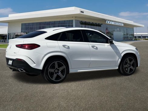 Used 2025 Mercedes-Benz GLE 450 4MATIC Coupe image 11