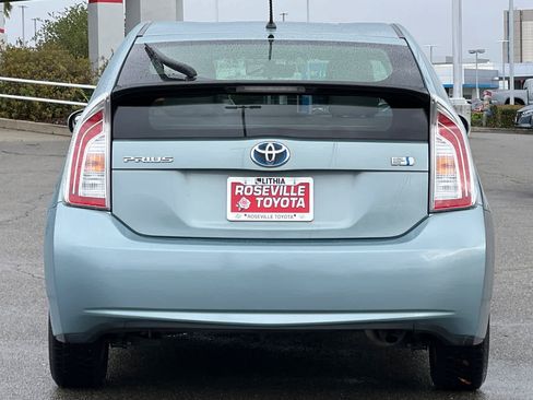 Used 2013 Toyota Prius Two image 8
