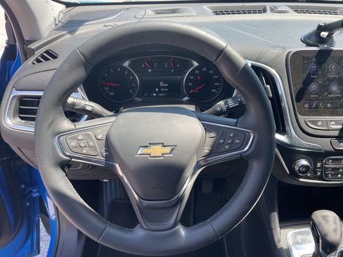 Used 2024 Chevrolet Equinox LT image 12