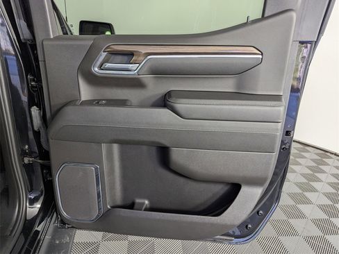 Used 2024 Chevrolet Silverado 1500 LT Trail Boss w/ Protection Package image 29