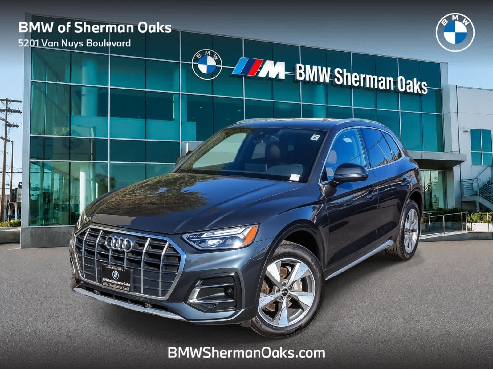 Used 2023 Audi Q5 2.0T Premium w/ Convenience Package AWD/4WD image 1