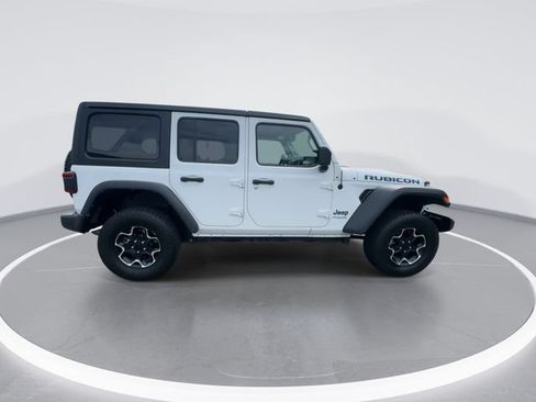 Used 2022 Jeep Wrangler Unlimited Rubicon 4xe w/ Cold Weather Group AWD/4WD image 9