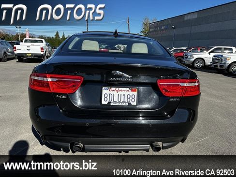 Used 2017 Jaguar XE Prestige image 5