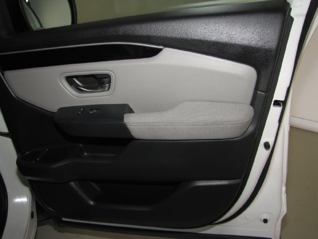 Certified 2024 Honda Pilot LX image 42