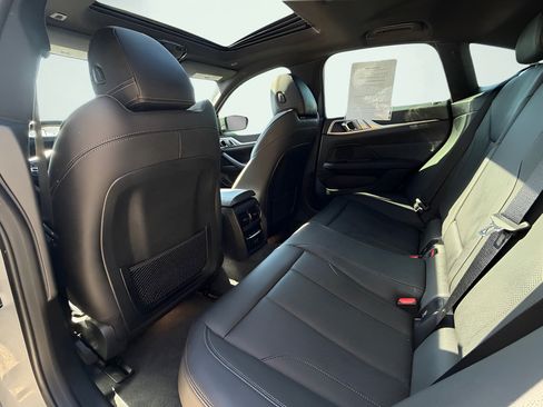Used 2023 BMW i4 eDrive35 w/ Premium Package RWD image 21