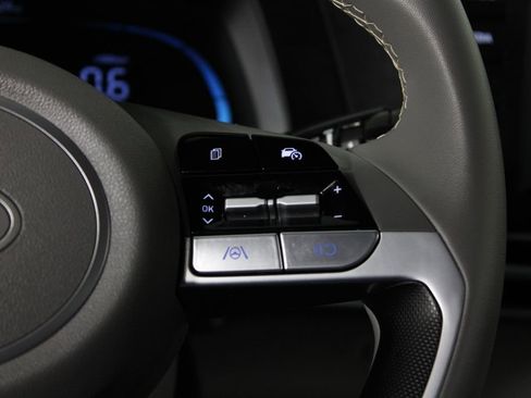 Certified 2026 Hyundai Elantra Sport FWD image 27