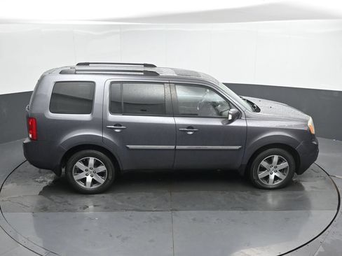 Used 2015 Honda Pilot Touring image 24