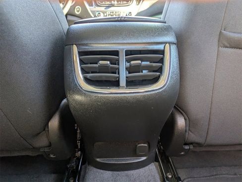 Used 2024 Chevrolet Malibu LT image 13