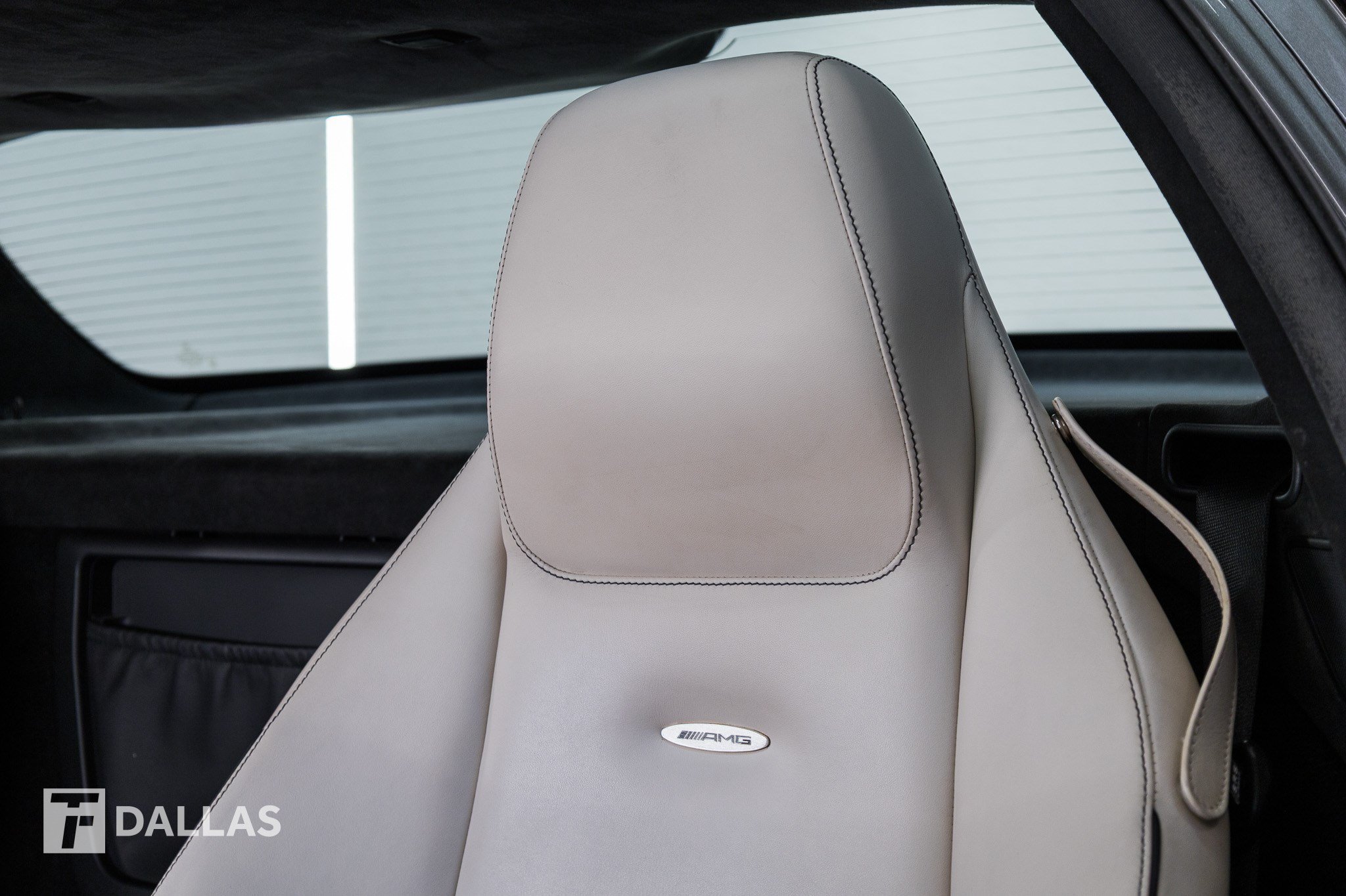 Used 2012 Mercedes-Benz SLS AMG Coupe image 27