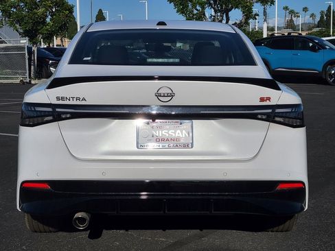 New 2026 Nissan Sentra SR w/ SR Premium Package FWD image 19