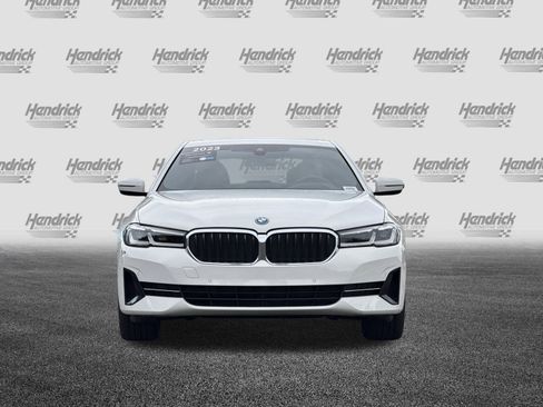 Certified 2023 BMW 530e w/ Premium Package image 10