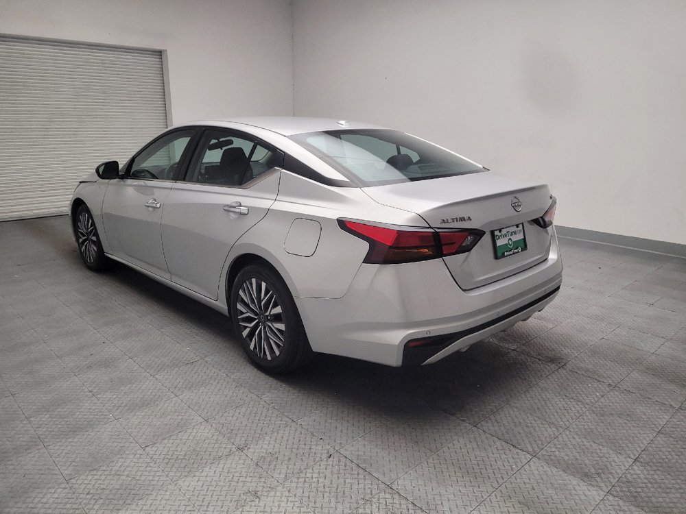 Used 2024 Nissan Altima 2.5 SV FWD image 5