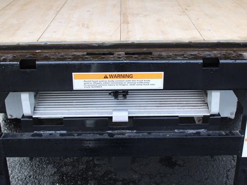 Used 2023 Mercedes-Benz Sprinter 4500 image 43