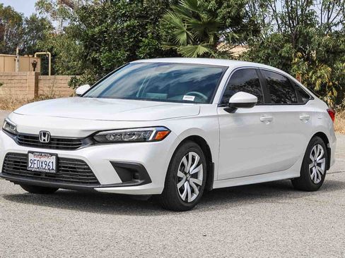 Used 2023 Honda Civic LX image 3