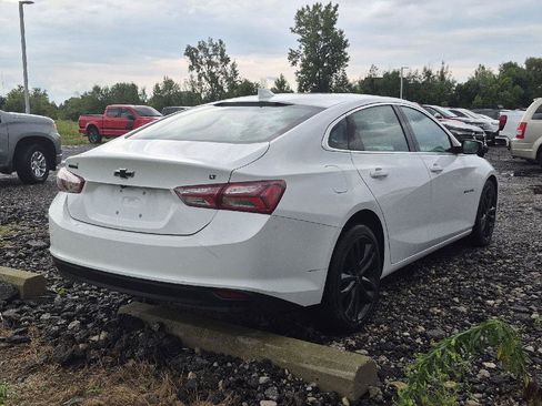 Used 2023 Chevrolet Malibu LT w/ Sport Edition FWD image 3